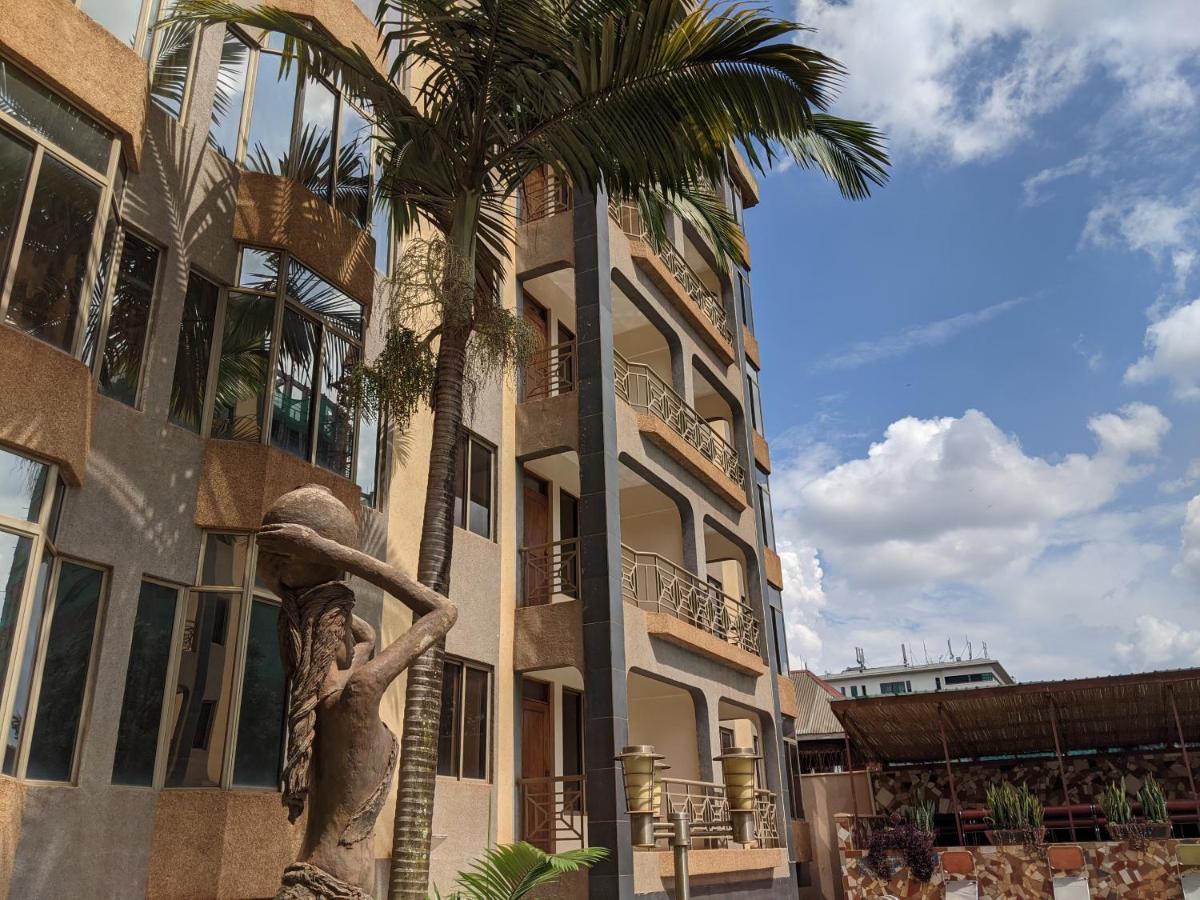 Prestige Hotel Suites Kampala Ngoại thất bức ảnh