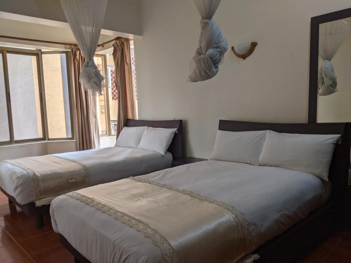 Prestige Hotel Suites Kampala Ngoại thất bức ảnh